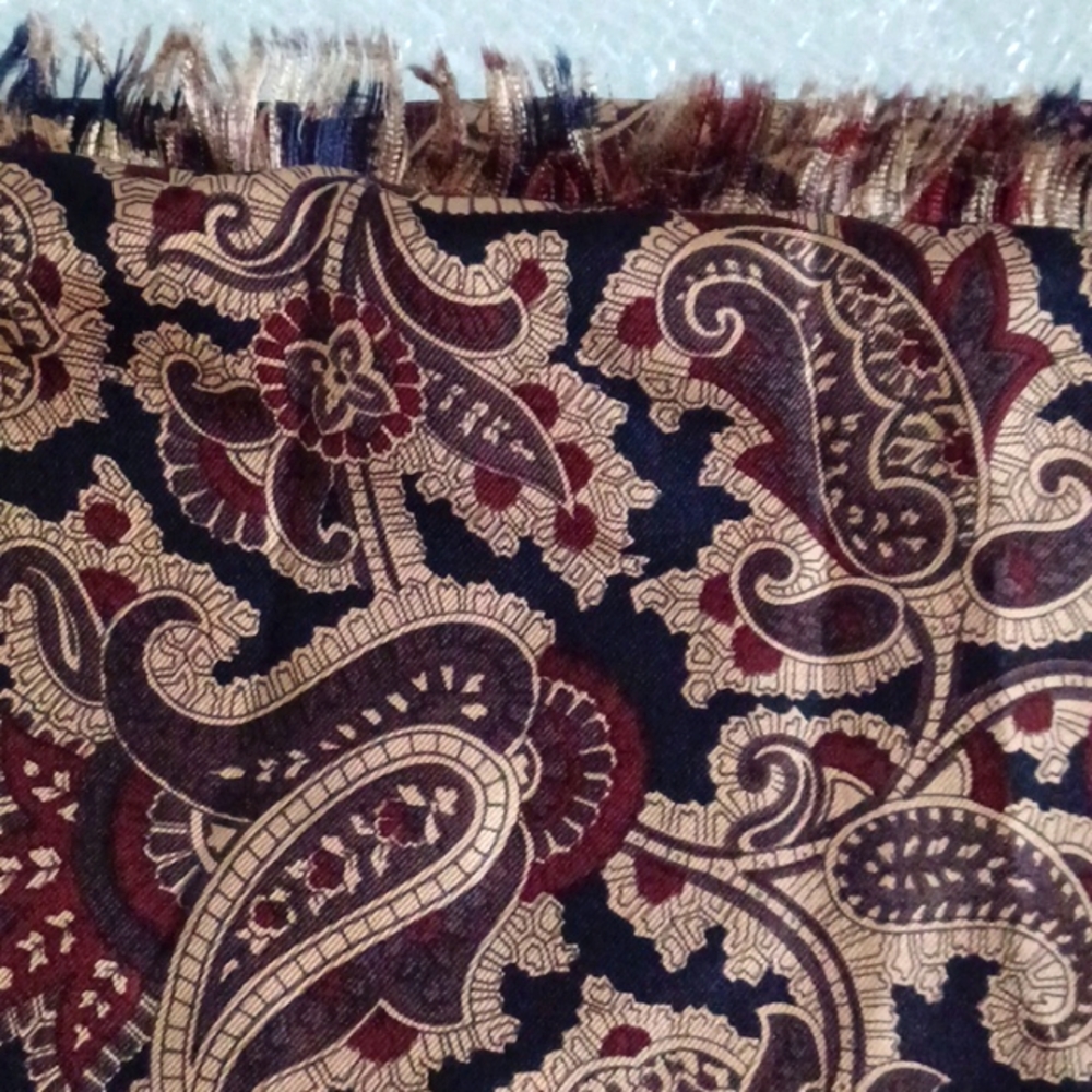 Nue Women's Scarf